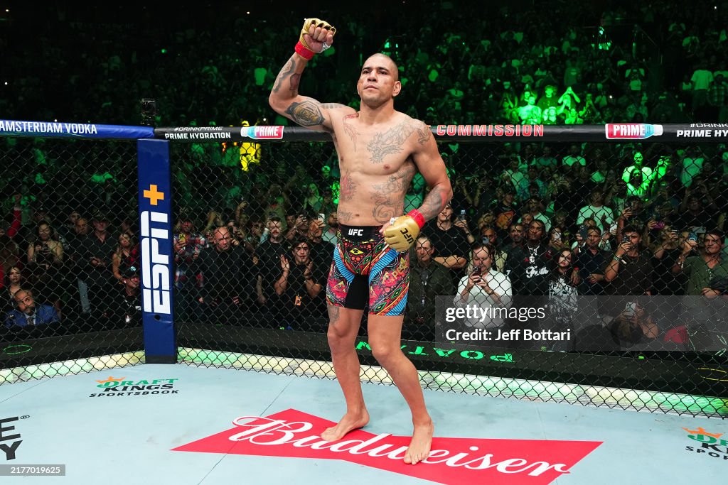 UFC 307: Pereira v Rountree Jr.