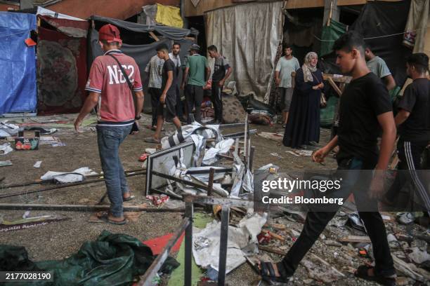 Rashed Sir Rufaida 16 Rufaida Al Aslamia Stock Photos, High-Res Pictures, and Images ...