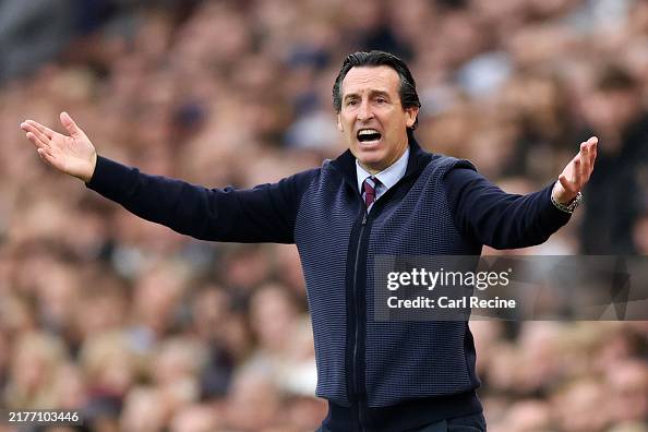 Aston Villa FC v Manchester United FC - Premier League Aston Villa FC v Manchester United FC - Premier League