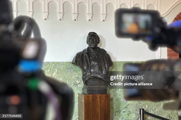 October 2024, Norway, Oslo: The bust of prize donor and dynamite inventor Alfred Nobel is on display at the Norwegian Nobel Institute in Oslo. It is...