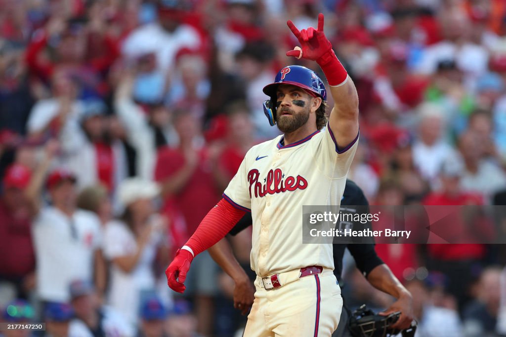 Division Series - New York Mets v Philadelphia Phillies - Game 2