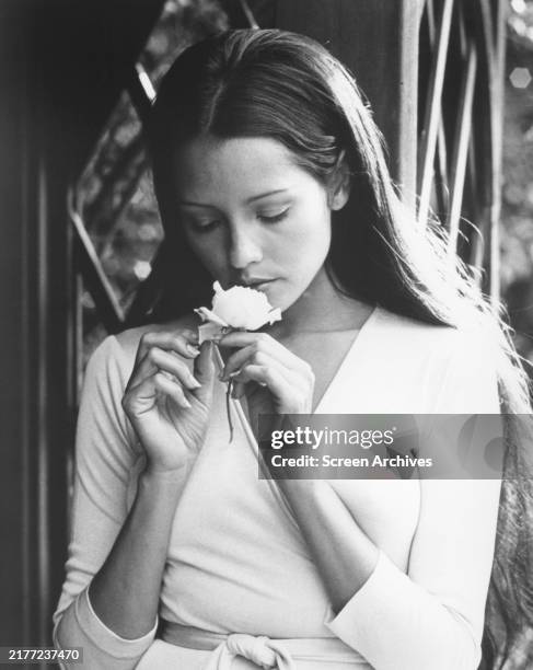 Barbara Carrera