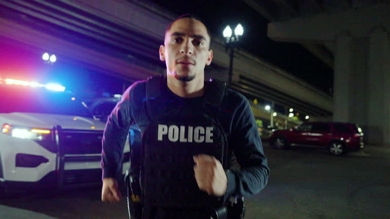 1 034 Police Responding Stock Videos Footage 4K Video Clips Getty 1-034-police-responding-stock-videos-footage-4k-video-clips-getty