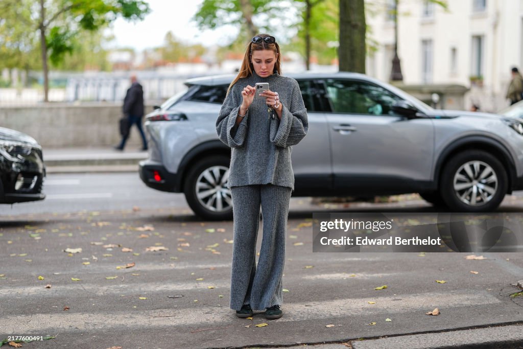 Street Style - Paris Fashion Week - Womenswear Spring/Summer 2025 - Day Eight