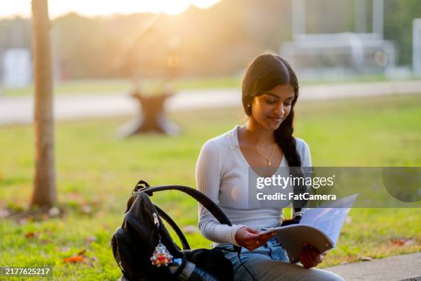 university student studying - neurodiversity stock pictures, royalty-free photos & images