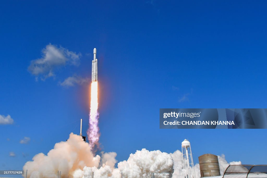 US-SPACE-NASA-SPACEX-EUROPA-CLIPPER
