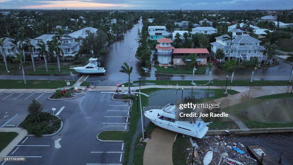 Hurricane Milton Barrels Into Florida