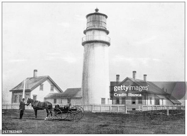 illustrazioni stock, clip art, cartoni animati e icone di tendenza di storia e punti di riferimento degli stati uniti: faro delle highlands, cape cod - capo cod