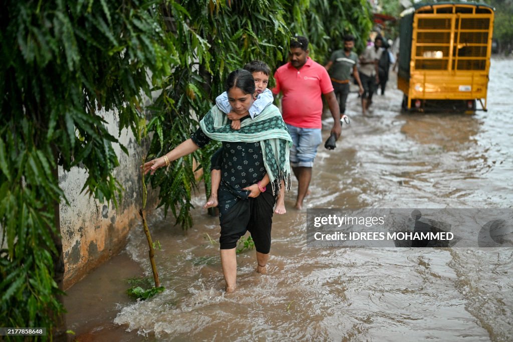INDIA-WEATHER-RAIN