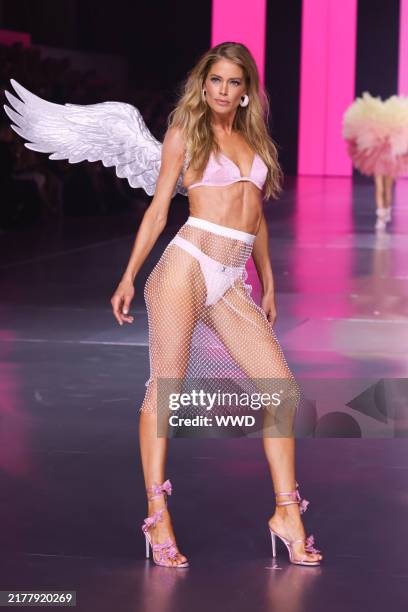 Doutzen Kroes on the runway at the Victoria's Secret Fashion Show held at the Brooklyn Navy Yard on October 15, 2024 in New York, New York.