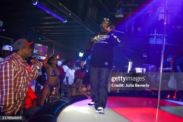 Exotic Rapper 321 Black Exotic Dancers Stock Photos, High-Res Pictures, and Images ...