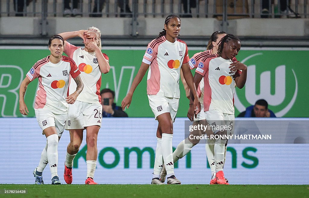 FBL-EUR-C1-WOMEN-WOLFSBURG-LYON