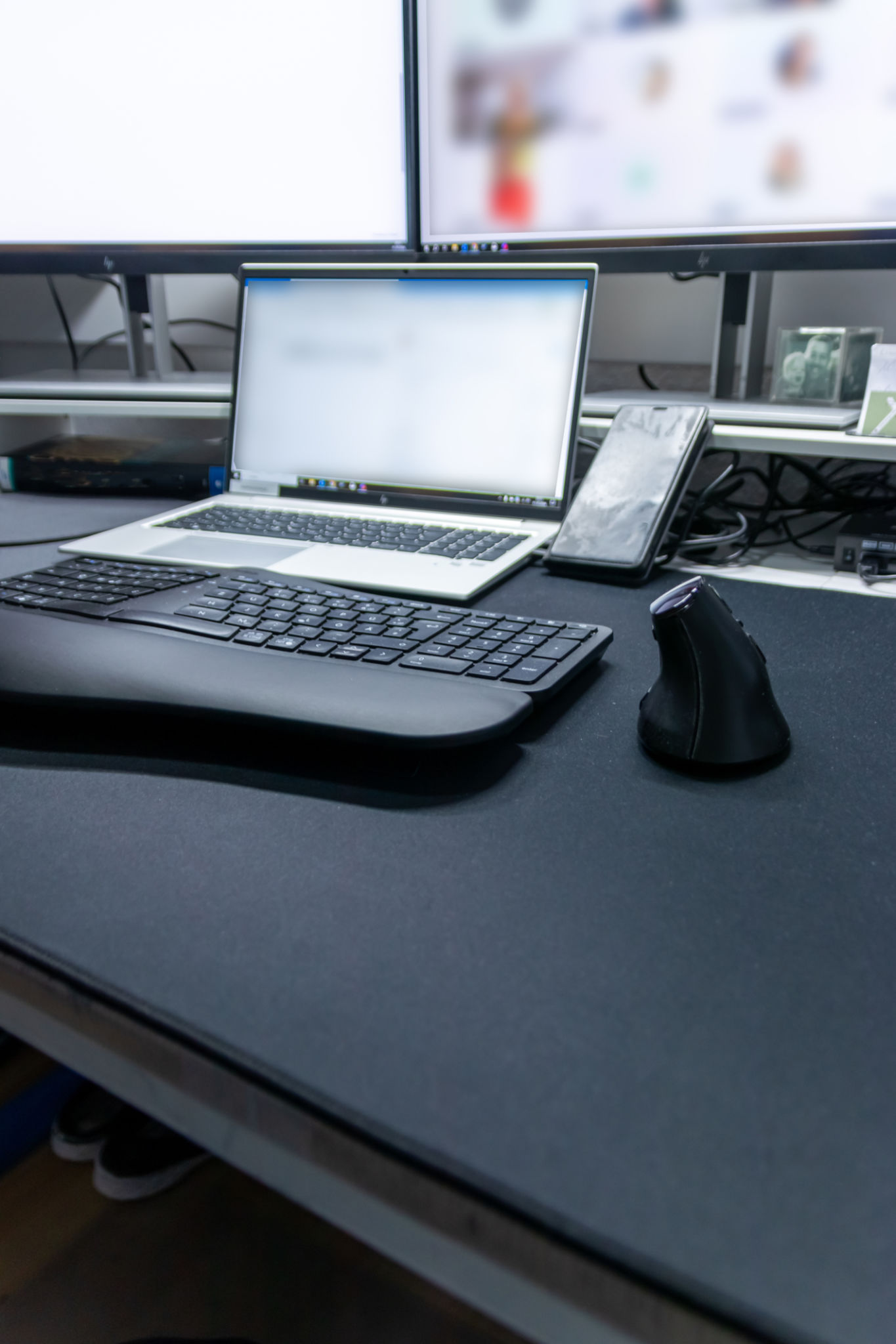 ergonomic keyboard mouse