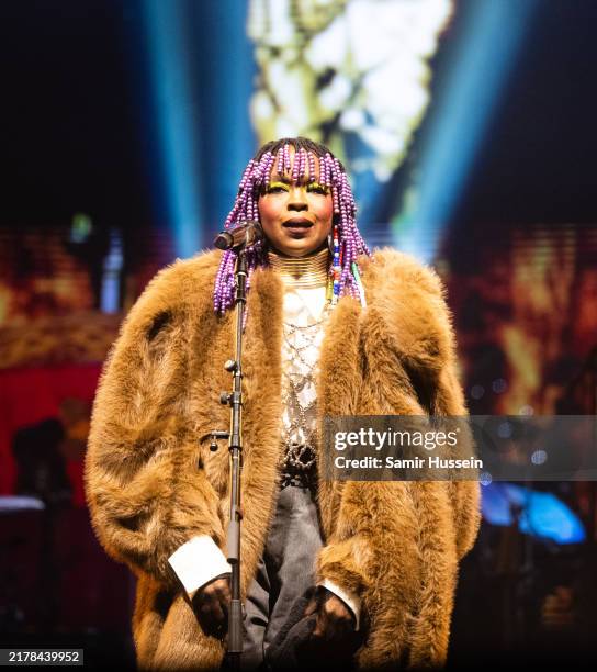 7 697 Lauryn Hill Photos High Res Pictures Getty Images 7-697-lauryn-hill-photos-high-res-pictures-getty-images