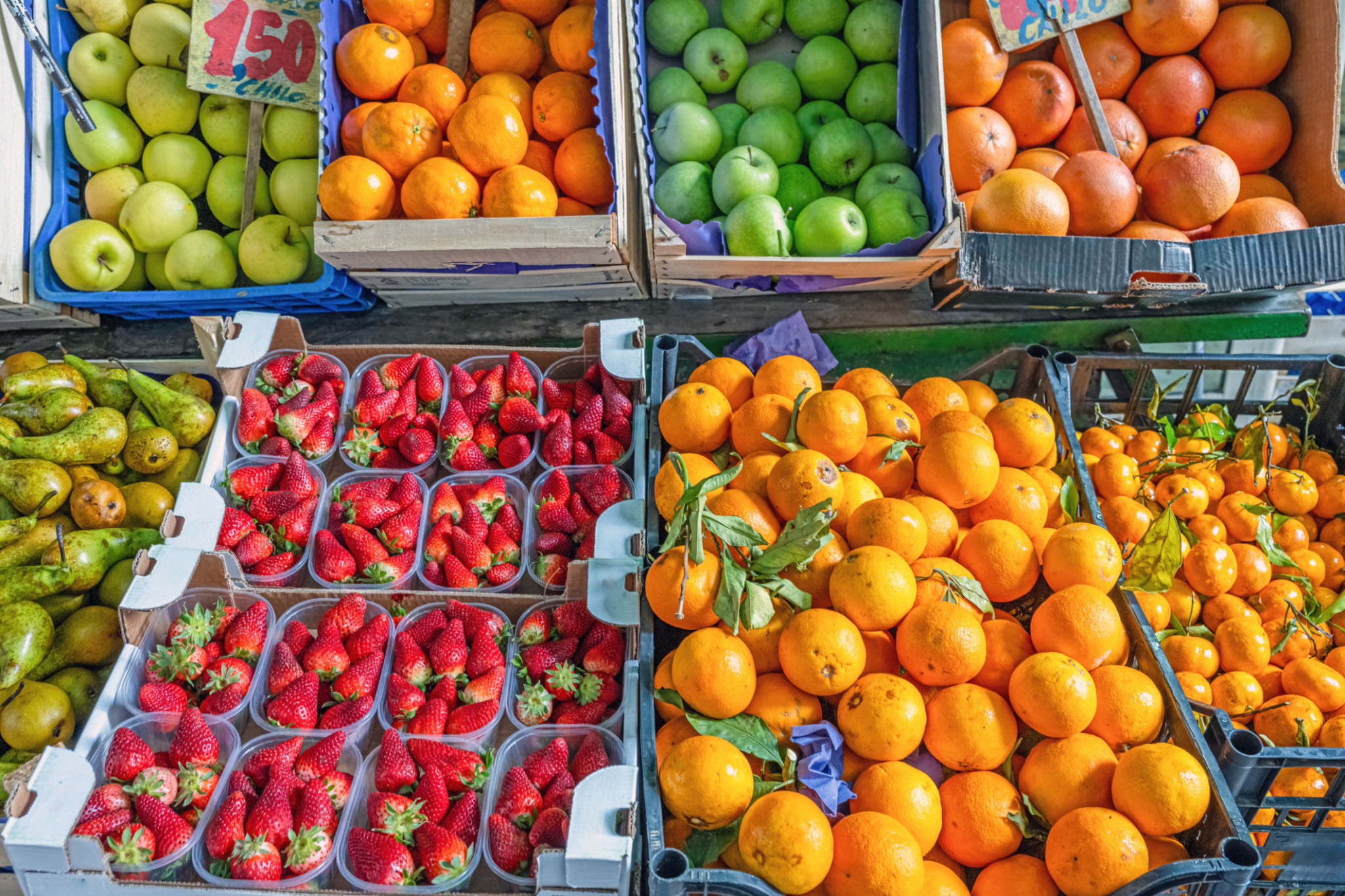 Colorful shop display of fruits Colorful shop display of fruits