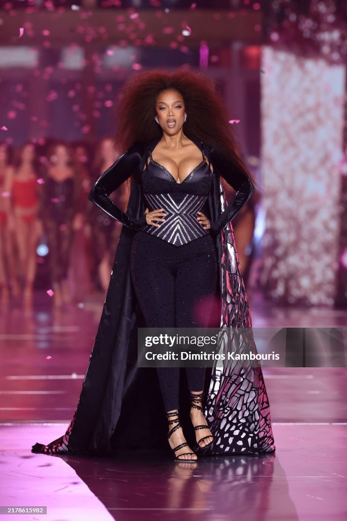 Victoria's Secret Fashion Show 2024