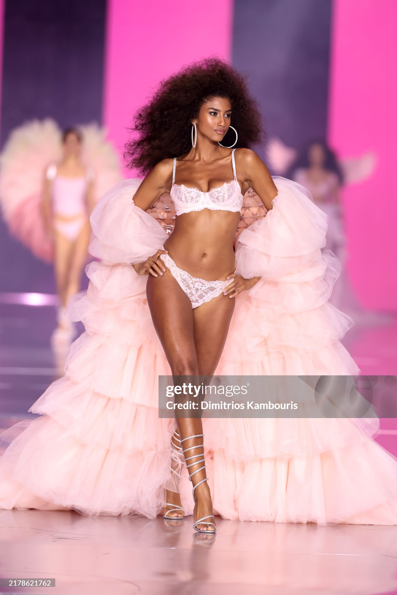 victorias-secret-fashion-show-2024.jpg