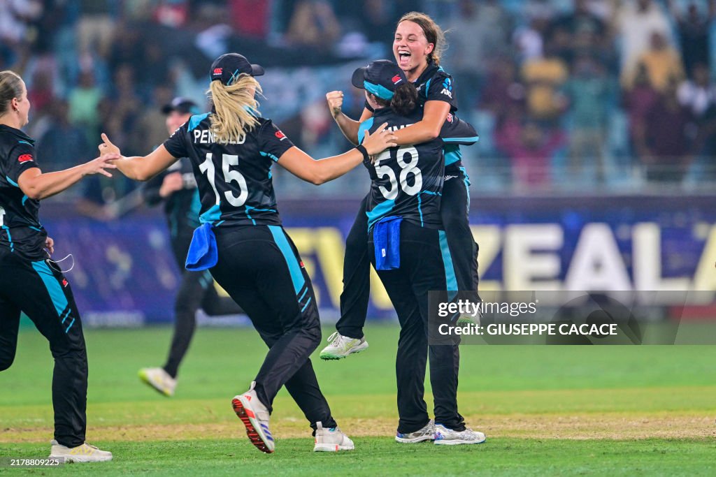 TOPSHOT-CRICKET-ICC-WOMEN-T20-WC-2024-RSA-NZL