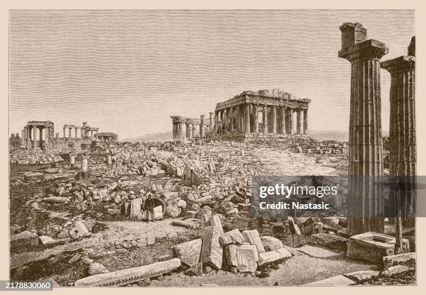 gesamtansicht der denkmäler der akropolis von athen - zerstörte stadt stock-grafiken, -clipart, -cartoons und -symbole