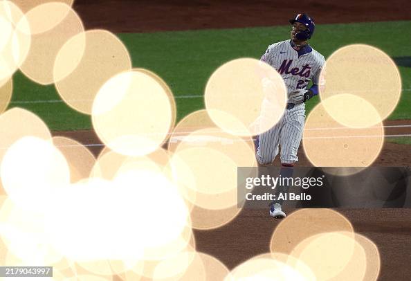 Championship Series - Los Angeles Dodgers v New York Mets - Game 4 Championship Series - Los Angeles Dodgers v New York Mets - Game 4