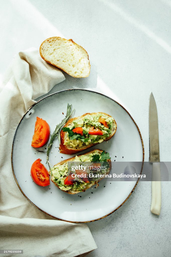 Avocado sandwich with pumpkin seeds