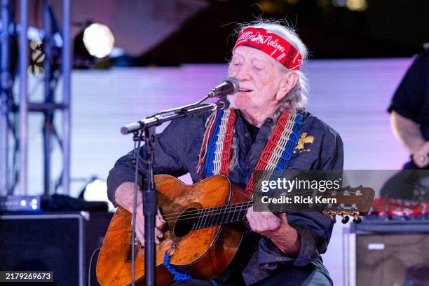 Willie Nelson & Family perform onstage during the taping of the 50th season of the long-running music series "Austin City Limits" and anniversary of...