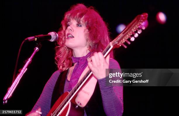 Nancy Rost Musician 7,814 Nancy Wilson Photos & High Res Pictures - Getty Images