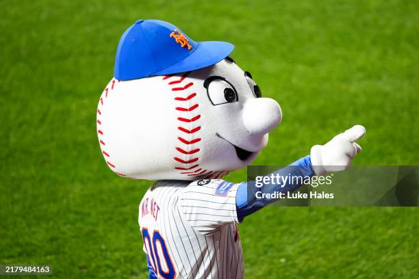 New York Mets. Mascot Mr. Met reacts after the Mets defeated the Los Angeles Dodgers, 12-6, in Game Five of the National League Championship Series...