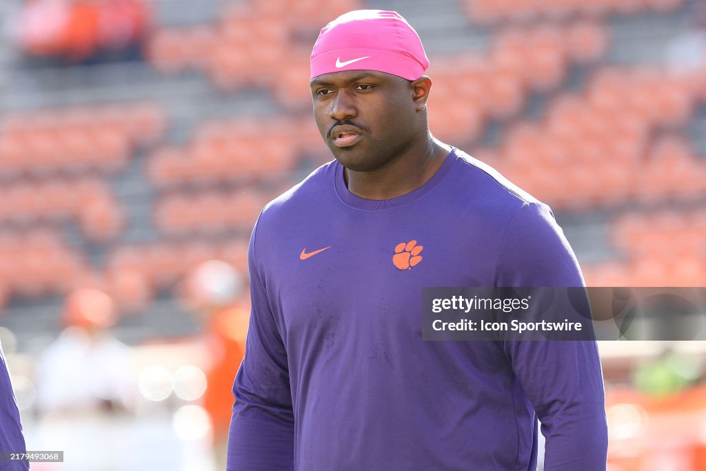 COLLEGE FOOTBALL: OCT 19 Virginia at Clemson