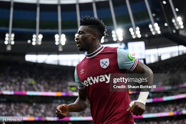 Mohammed Kudus of West Ham United celebrates scoring his team's first goal during the Premier League match between Tottenham Hotspur FC and West Ham...