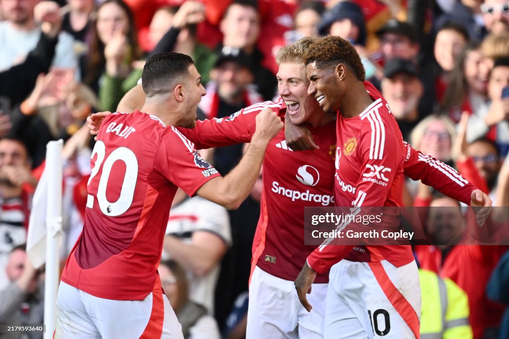 Manchester United FC v Brentford FC - Premier League