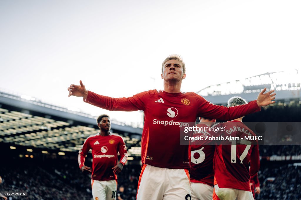 Manchester United FC v Brentford FC - Premier League