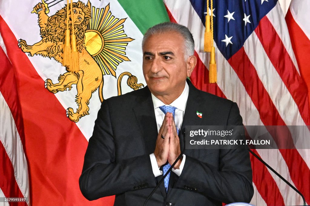 US-IRAN-AWARD-PAHLAVI