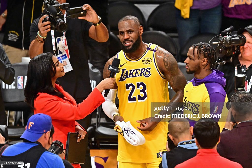 TOPSHOT-BASKET-NBA-TIMBERWOLVES-LAKERS