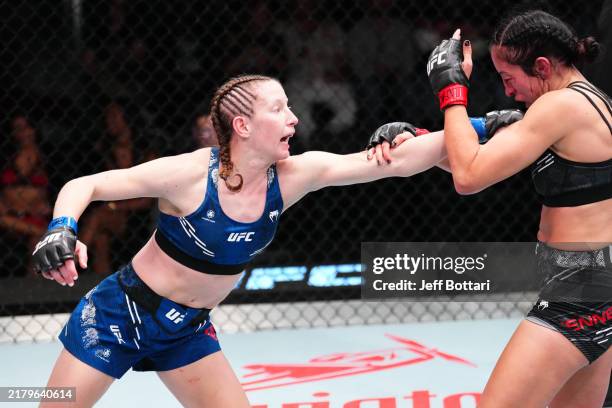 Alice Reed Ufc 420 Elise Reed Stock Photos, High-Res Pictures, and Images - Getty Images