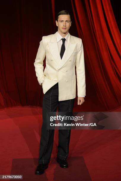 Harris Dickinson attends The Fourth Annual Academy Museum Gala at Academy Museum of Motion Pictures on October 19, 2024 in Los Angeles, California.