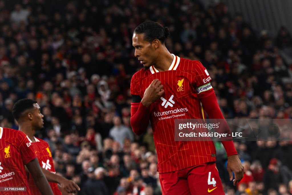 Van Dijk confirms contract negotiations with Liverpool