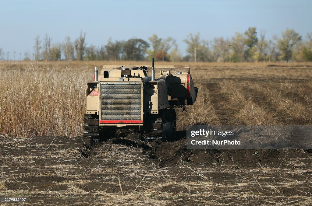 Large-scale humanitarian demining works underway in Kharkiv region