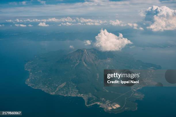 aerial view of mt. sakurajima volcano, kagoshima, japan - präfektur kagoshima stock-fotos und bilder
