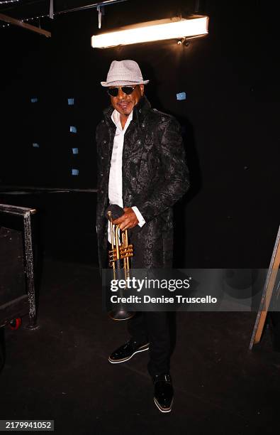 Skip Martin Singer 739 Skip Martin Photos & High Res Pictures - Getty Images
