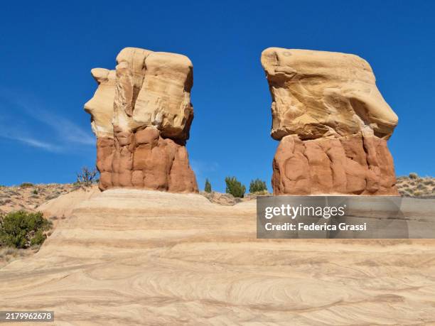 sandstone rock formations at devils garden, grand staircase-escalante national monument, utah - grand staircase escalante national monument stock pictures, royalty-free photos & images