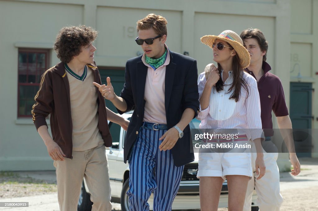 Jesse Eisenberg, Sebastian Stan, Eva Amurri, Jason Ritter