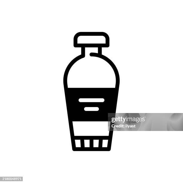 illustrazioni stock, clip art, cartoni animati e icone di tendenza di un semplice disegno al tratto di una bottiglia - aceto