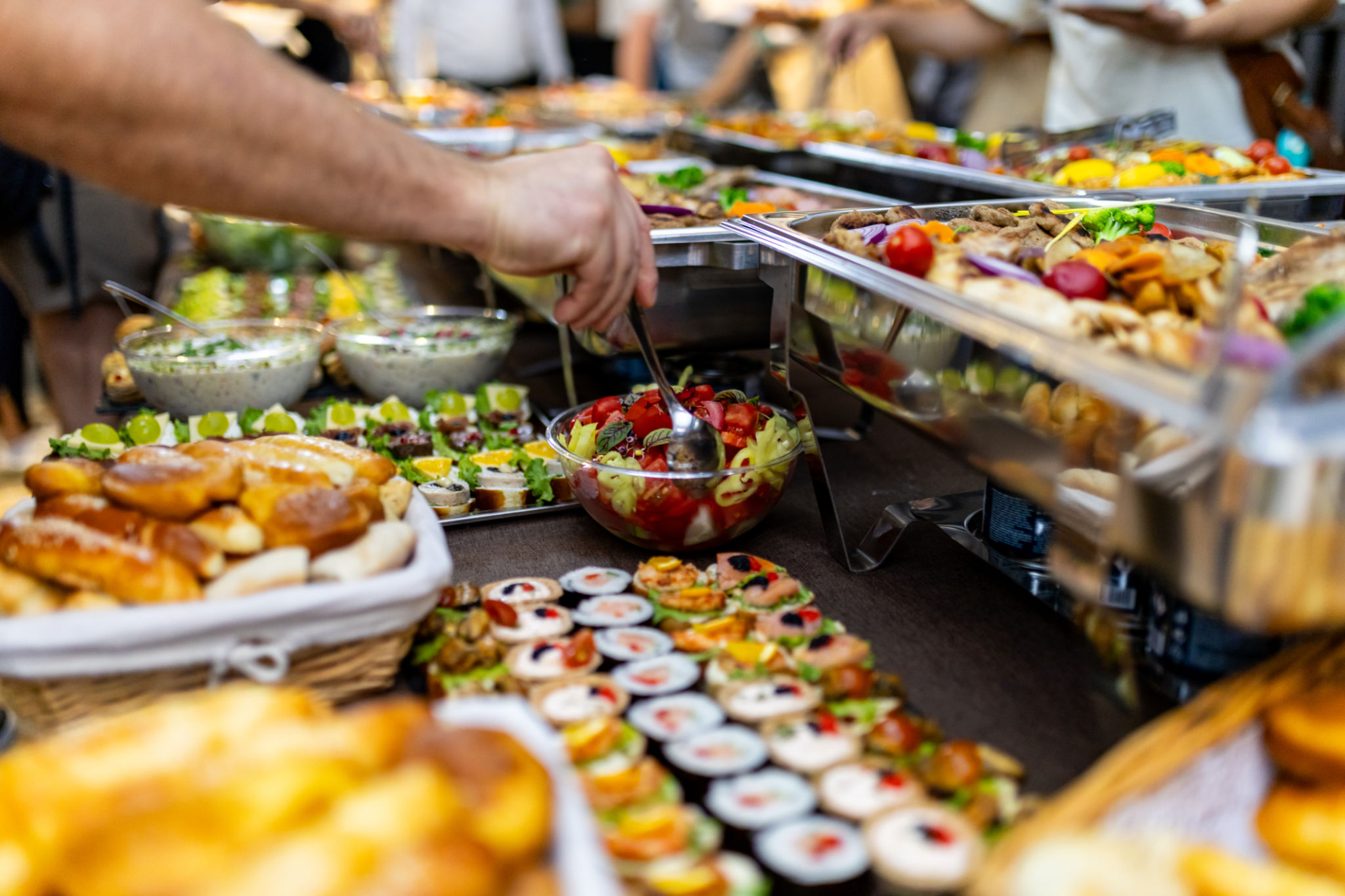 choosing caterer