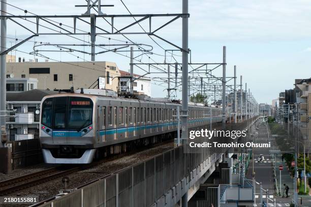 Tozai 34 Tokyo Metro Tozai Line Stock Photos, High-Res Pictures, and Images ...