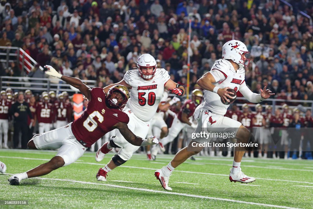 COLLEGE FOOTBALL: OCT 25 Louisville at Boston College