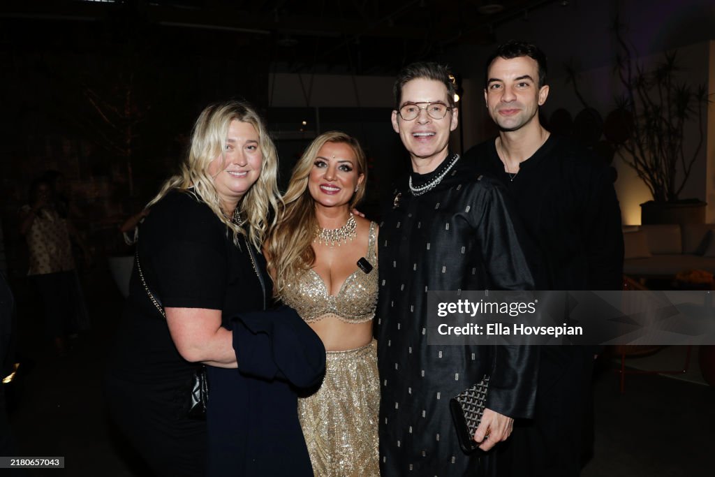 Robina Riaz Nicole Gordon, Robina Benson, Thomas Lavin and guest attend Robina ...