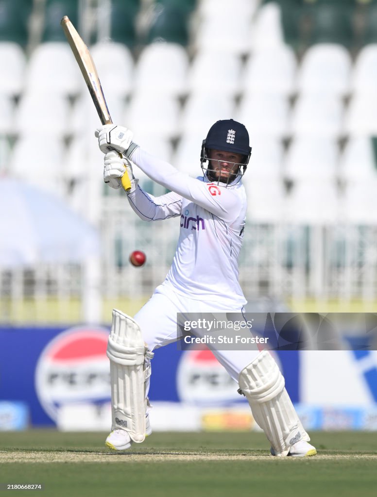Pakistan v England - 3rd Test Match: Day One