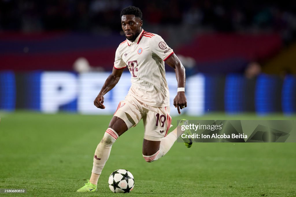FC Barcelona v FC Bayern München - UEFA Champions League 2024/25 League Phase MD3