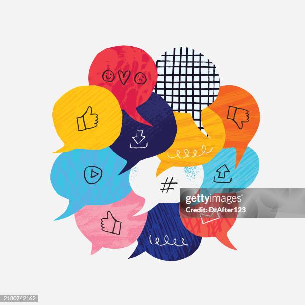 bildbanksillustrationer, clip art samt tecknat material och ikoner med speech bubbles forming circle social media concept - kommunikationssätt